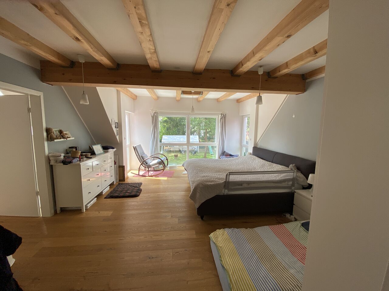 Einfamilienhaus mit Pool – Bild 3