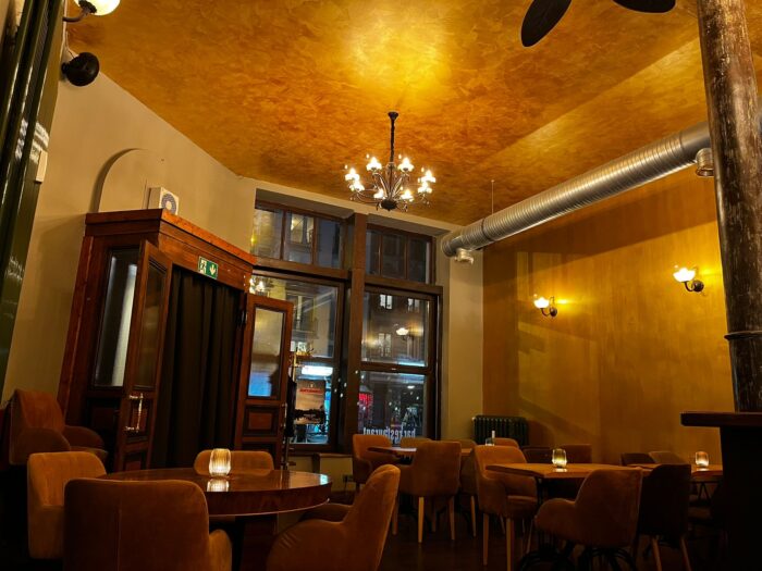 LUR2021_3153 | Bar / Klub / Disco, Cafe / Restaurant / Imbiss