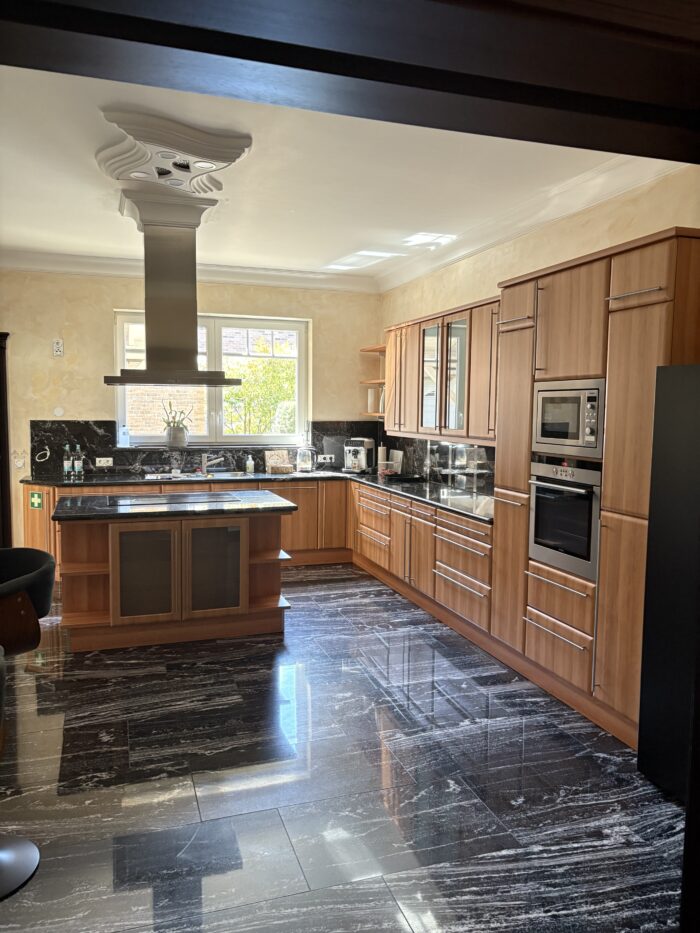 LUR2021_3168 | Villa – Bild 14