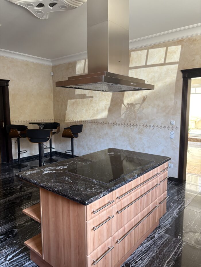 LUR2021_3168 | Villa – Bild 15
