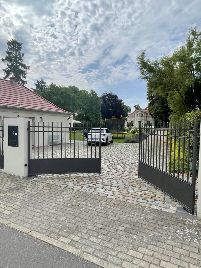 LUR2021_3209 | Allee / Straße / Weg / Platz / Markt – Bild 16