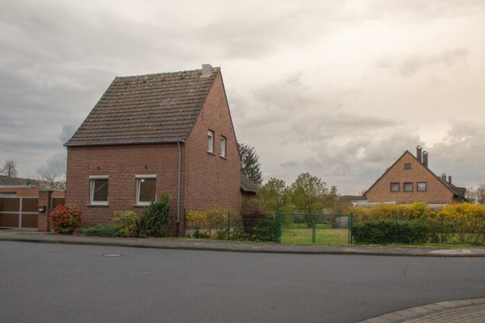 LUR2021_3236 | Haus (EFH, DHH, Reihenhaus) – Bild 2