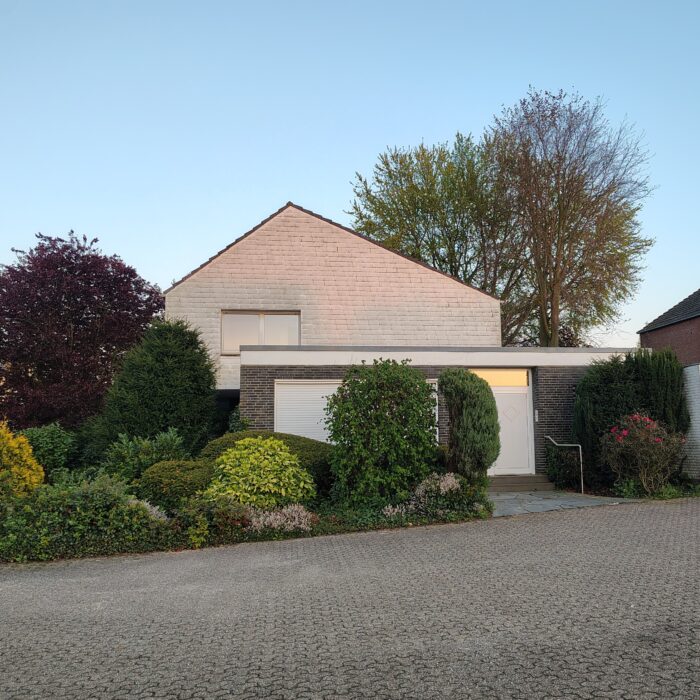 LUR2021_3234 | Arztpraxis, Haus (EFH, DHH, Reihenhaus) – Bild 19