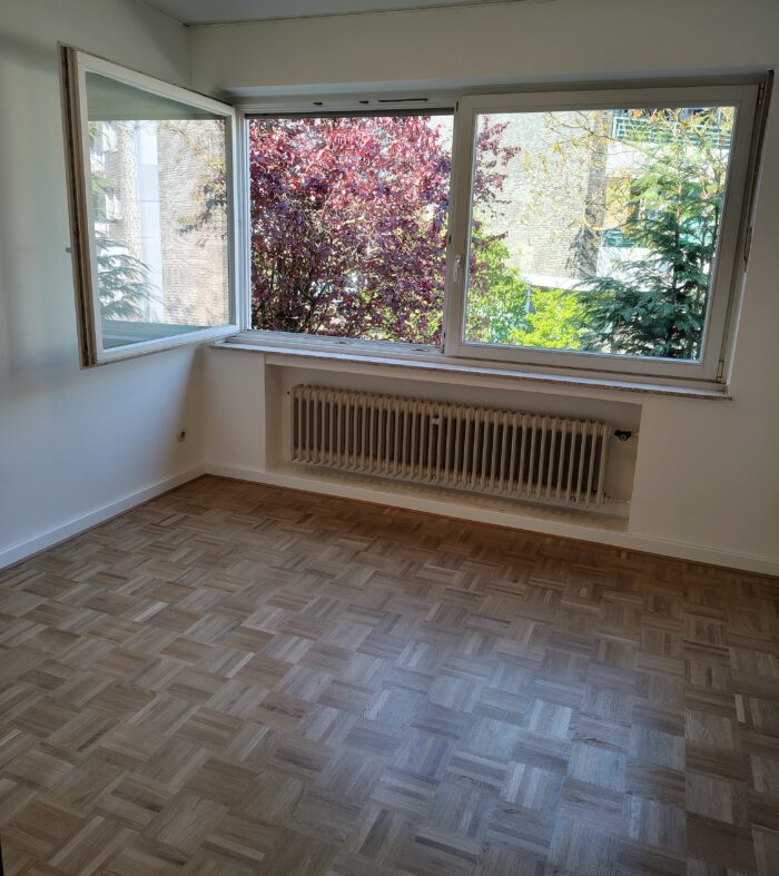 LUR2021_3234 | Arztpraxis, Haus (EFH, DHH, Reihenhaus) – Bild 3