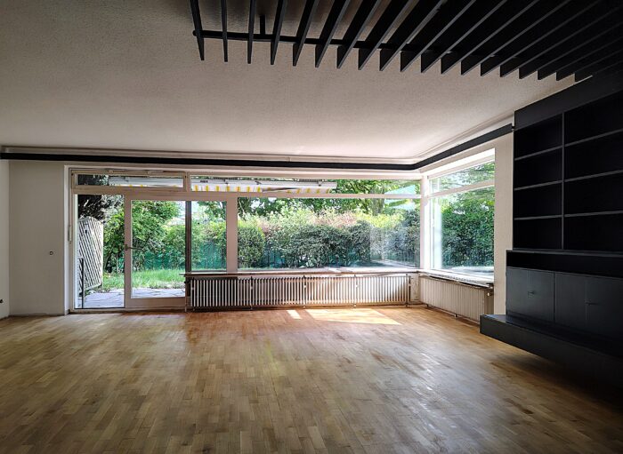 LUR2021_3234 | Arztpraxis, Haus (EFH, DHH, Reihenhaus)