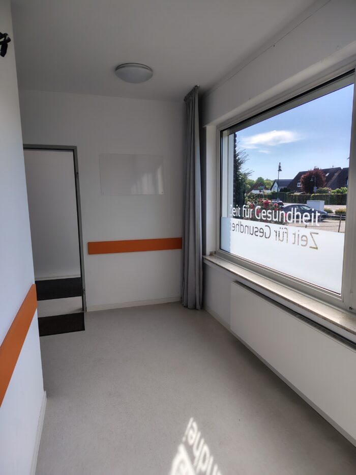 LUR2021_3234 | Arztpraxis, Haus (EFH, DHH, Reihenhaus) – Bild 9