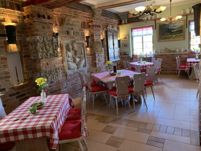 LUR2021_3299 | Cafe / Restaurant / Imbiss – Bild 8