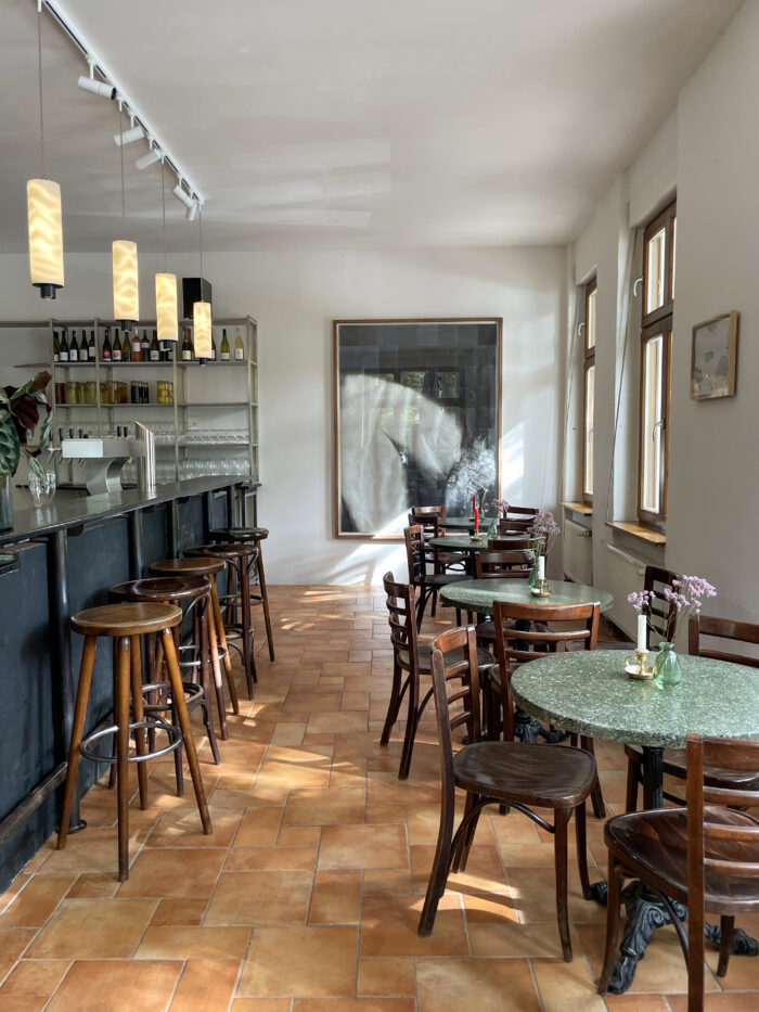 LUR2021_3286 | Cafe / Restaurant / Imbiss – Bild 2