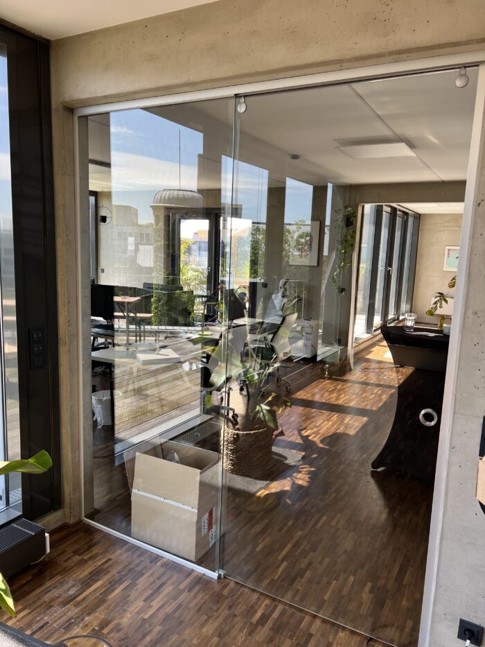 LUR2021_3300 | Büro – Bild 11