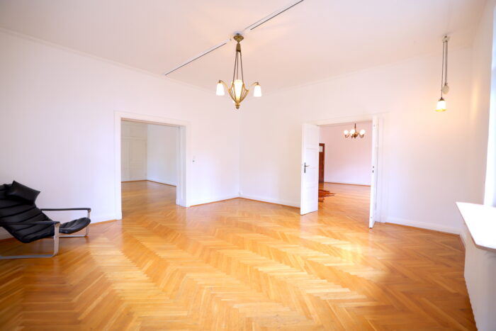 LUR2021_3322 | Haus (EFH, DHH, Reihenhaus), Villa