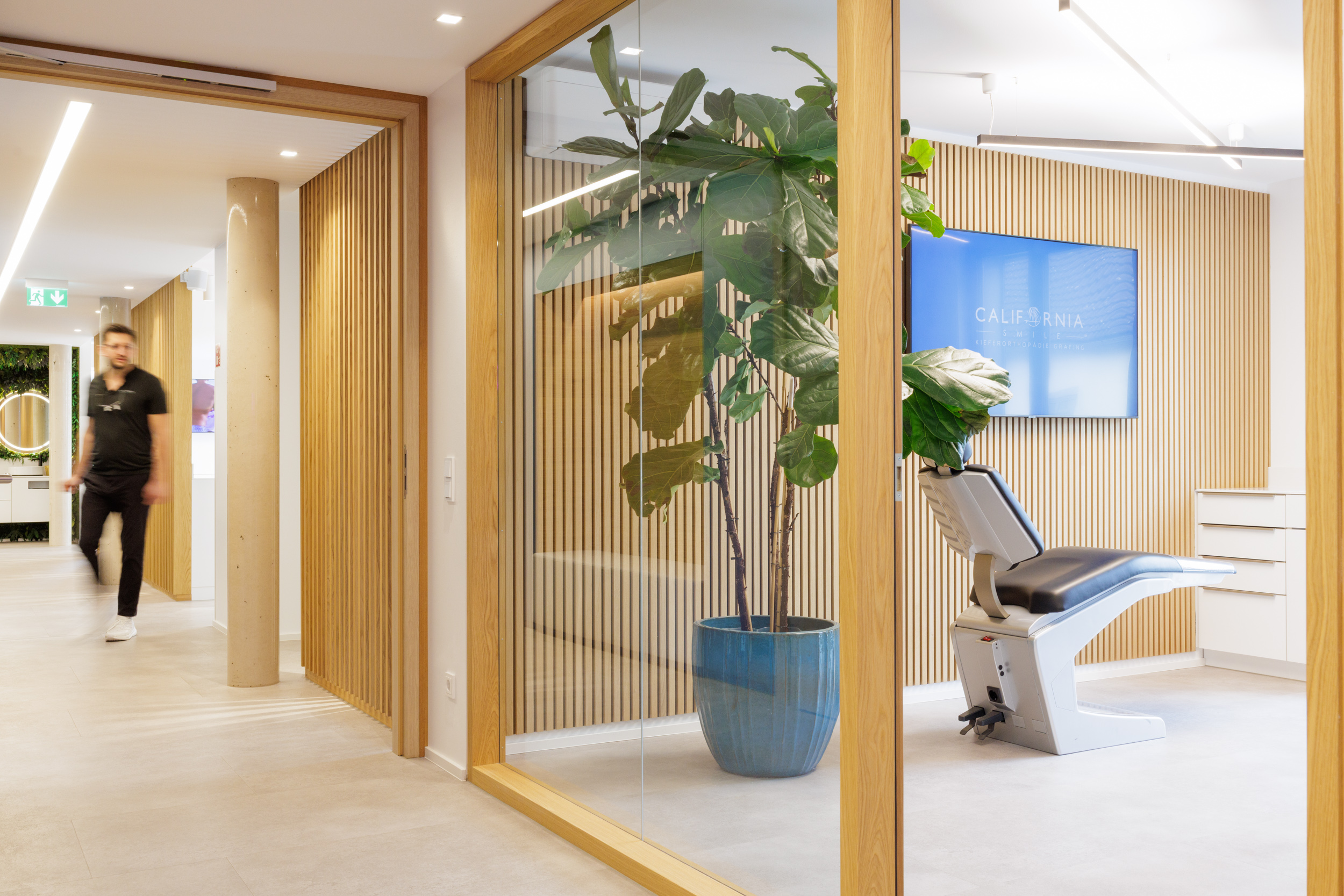 LUR2021_3327 | Arztpraxis, Büro, Bürogebäude – Bild 12