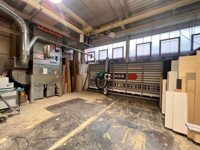 LUR2021_3323 | Handwerk (Bäcker, Tischler, KFZ), Halle – Bild 11