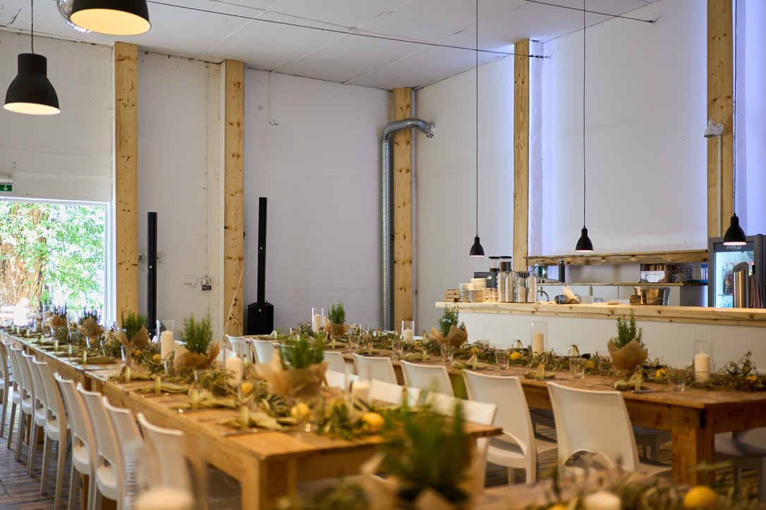 LUR2021_3360 | Bar / Klub / Disco, Cafe / Restaurant / Imbiss, Event-Location – Bild 12