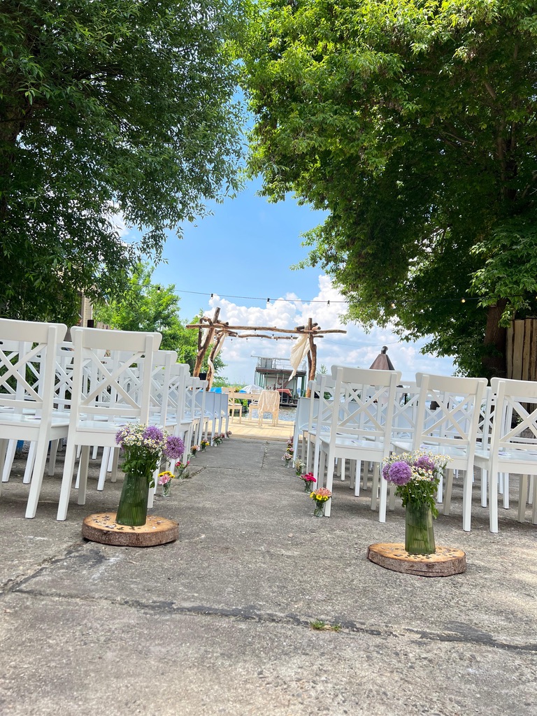 LUR2021_3360 | Bar / Klub / Disco, Cafe / Restaurant / Imbiss, Event-Location – Bild 2