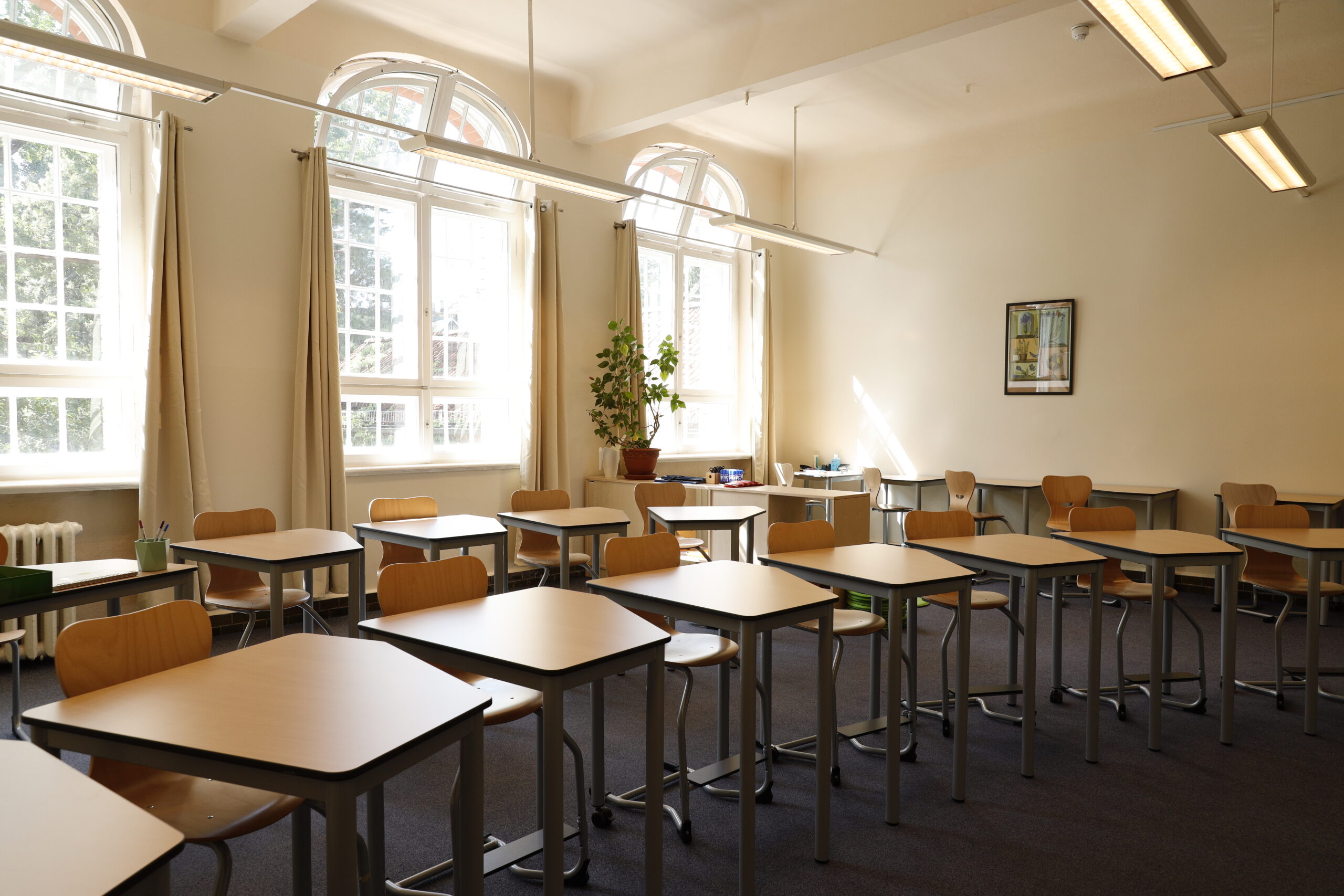 LUR2021_3361 | Kultureinrichtung, Öffentliche Einrichtung, Schule – Bild 2