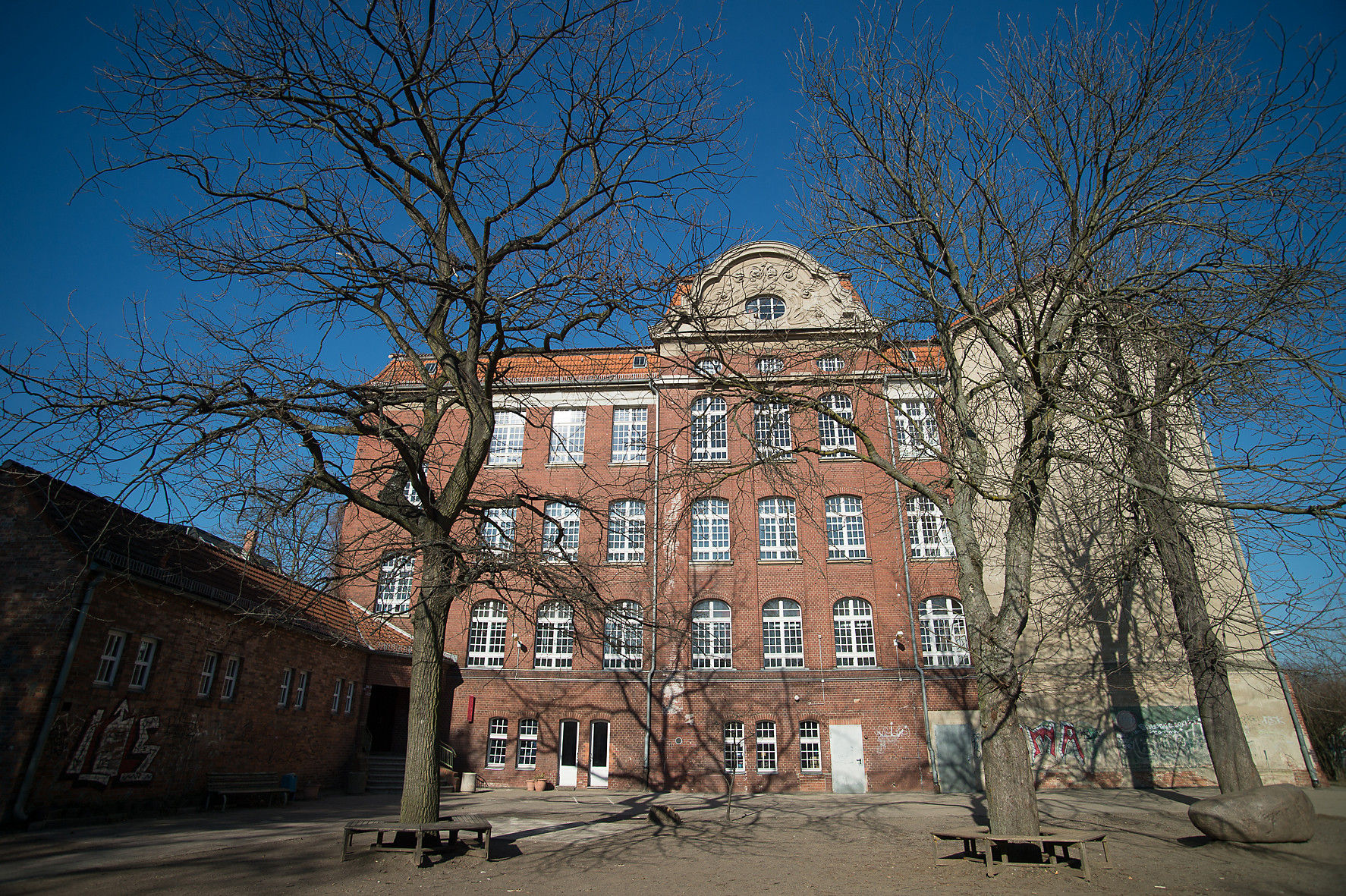 LUR2021_3361 | Kultureinrichtung, Öffentliche Einrichtung, Schule