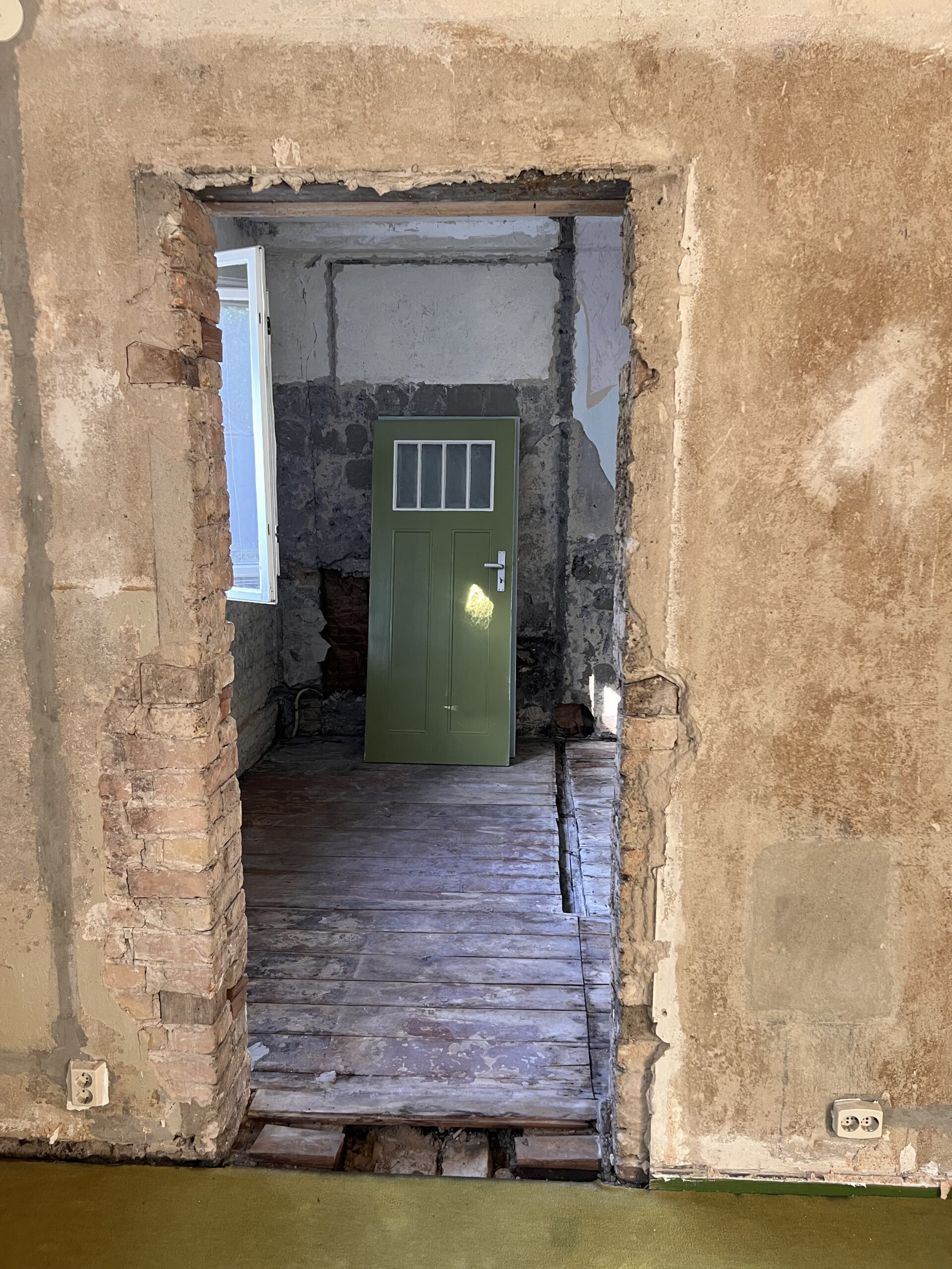 LUR2021_3373 | Haus (EFH, DHH, Reihenhaus), Ruine / Lost place – Bild 13