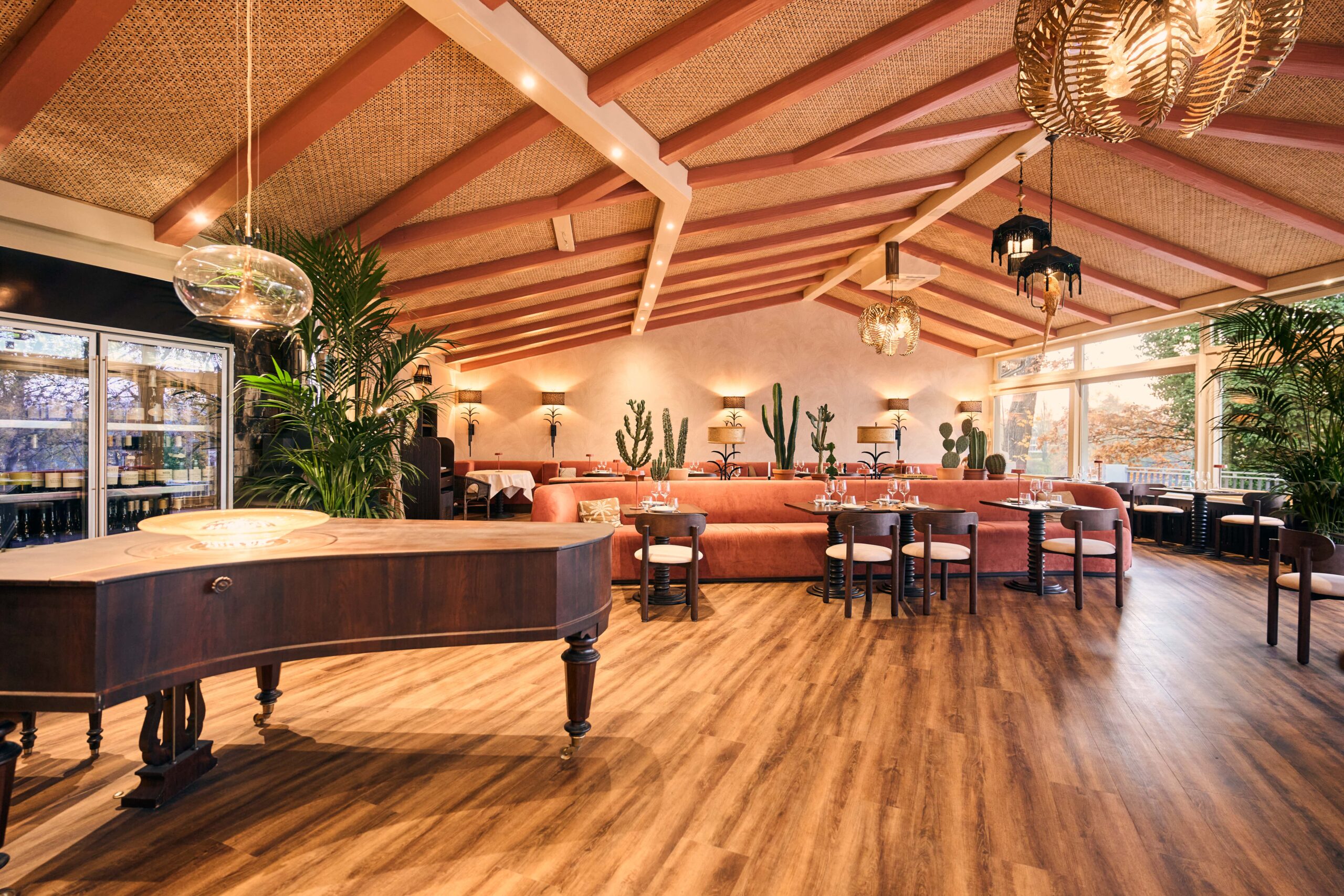 LUR2021_3365 | Cafe / Restaurant / Imbiss, Event-Location, Garten / Park