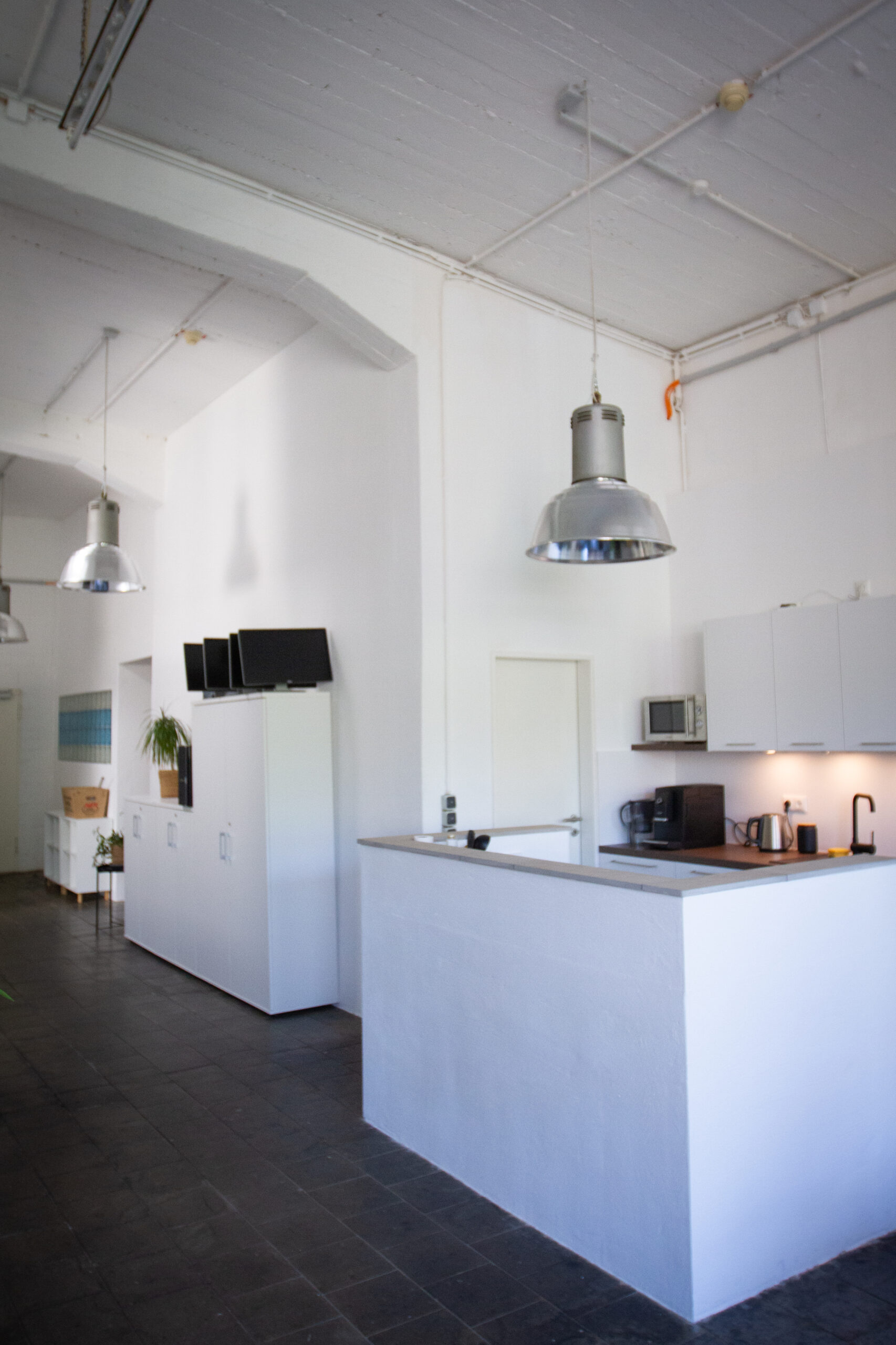 LUR2021_3379 | Büro, Studio / Atelier – Bild 2