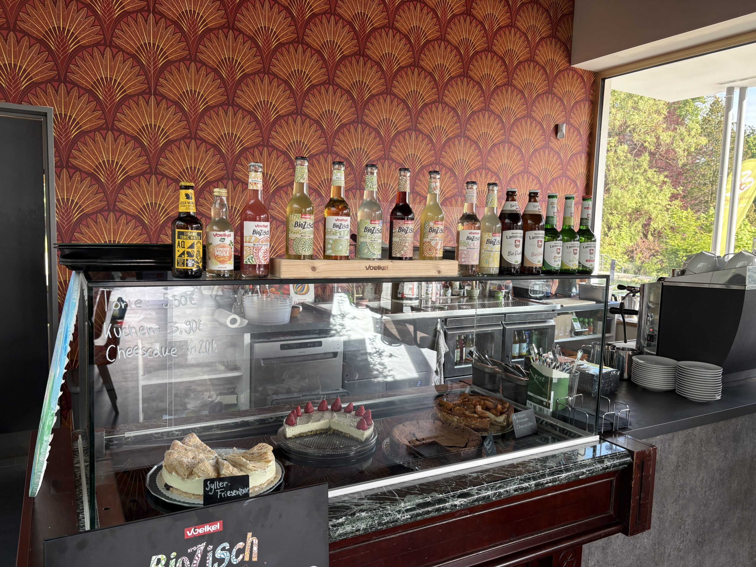 LUR2021_3377 | Bar / Klub / Disco, Cafe / Restaurant / Imbiss – Bild 8