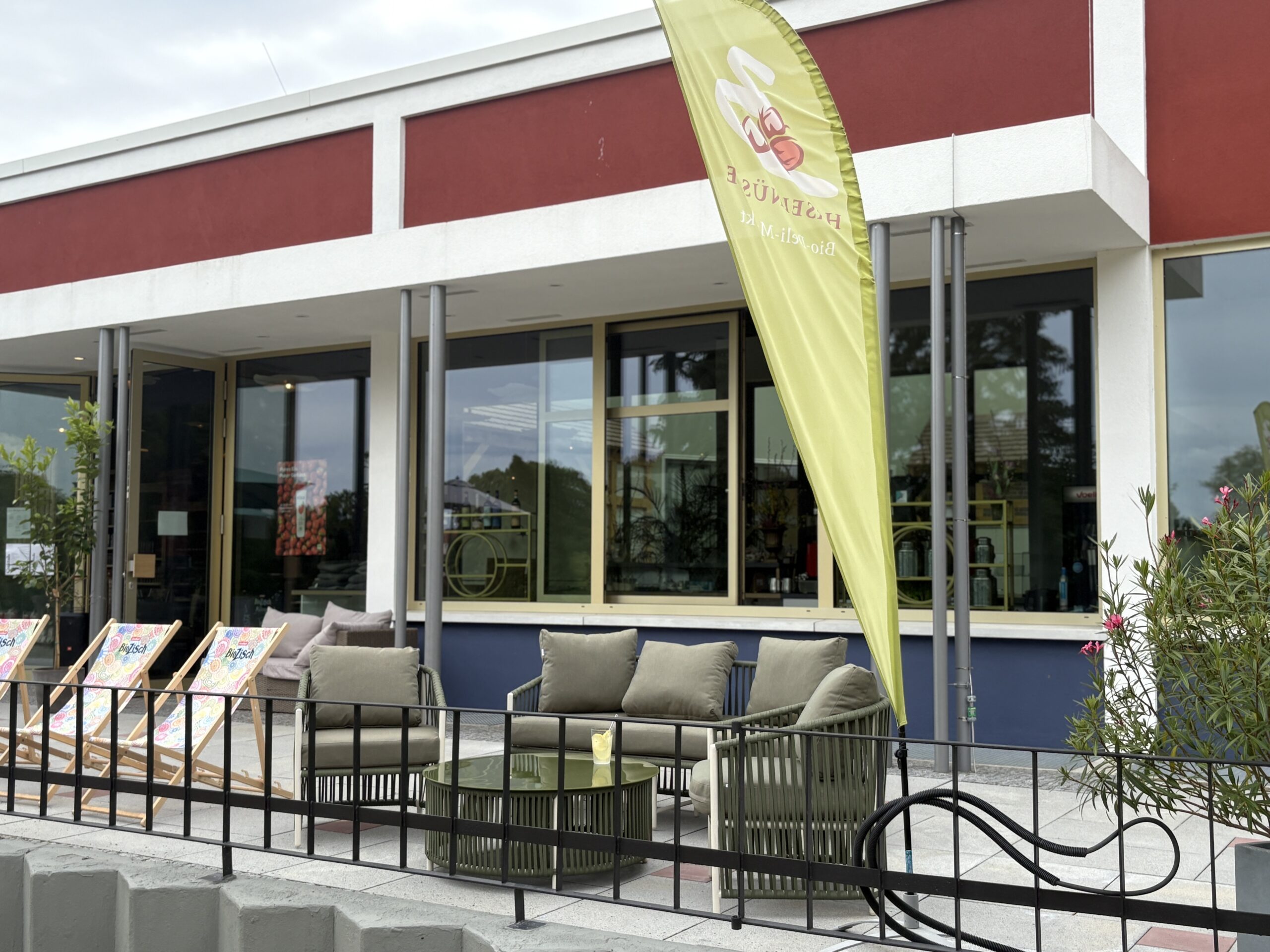 LUR2021_3377 | Bar / Klub / Disco, Cafe / Restaurant / Imbiss – Bild 4