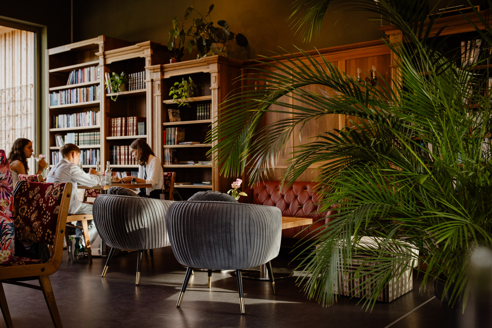 LUR2021_3377 | Bar / Klub / Disco, Cafe / Restaurant / Imbiss – Bild 2