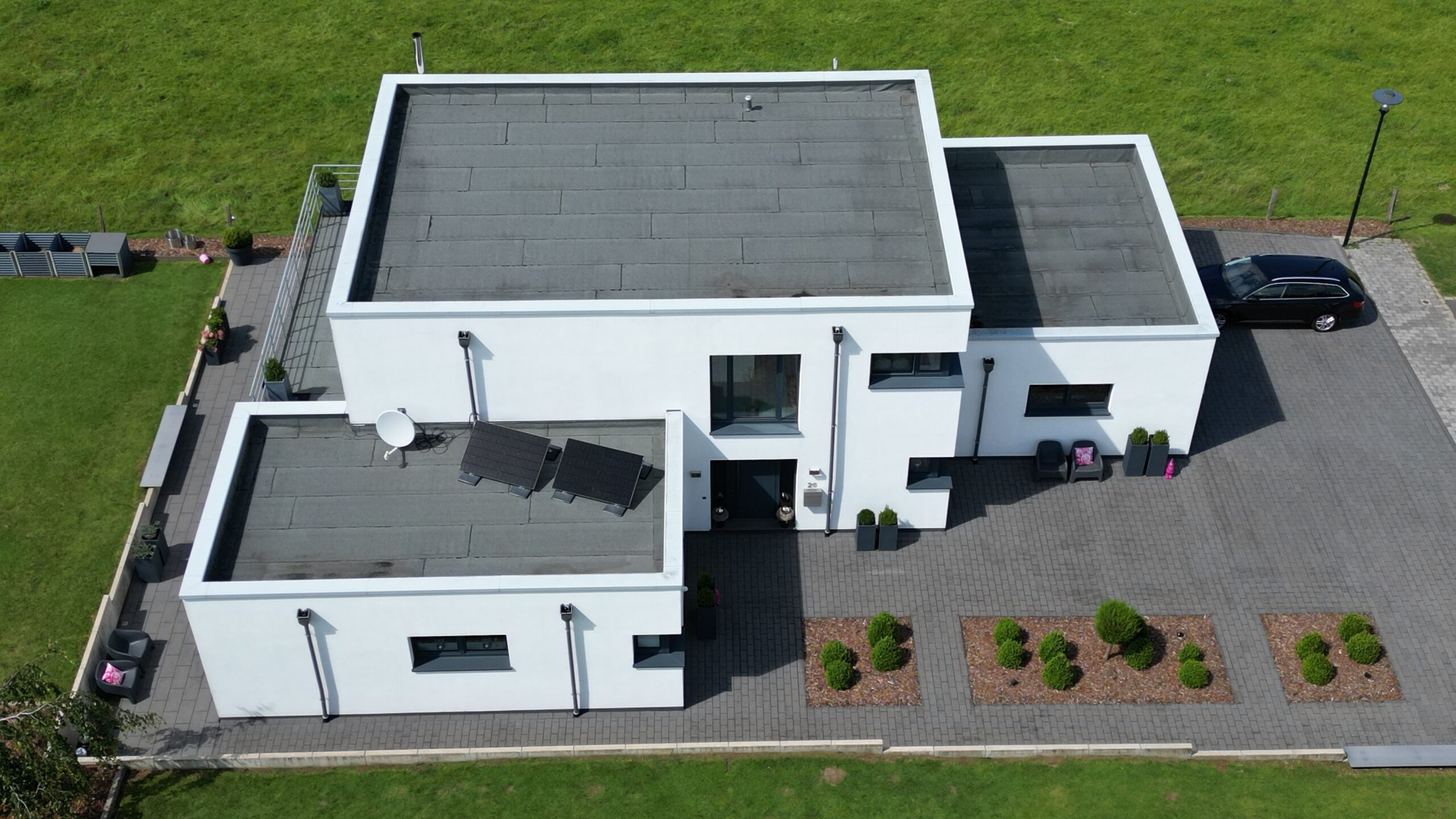 LUR2021_3443 | Bungalow / Hütte / Wochenendhaus, Villa