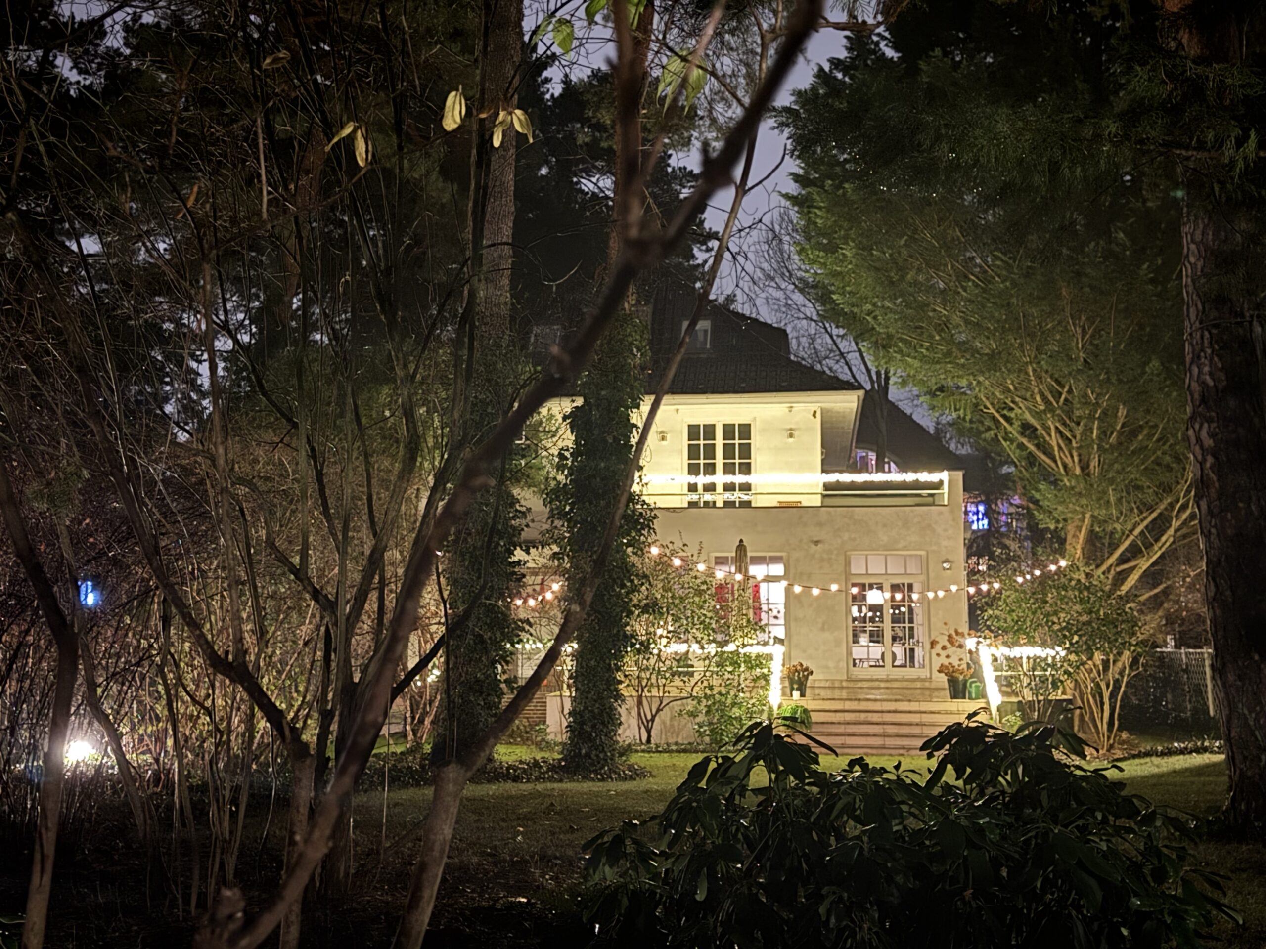 LUR2021_3430 | Garten / Park, Haus (EFH, DHH, Reihenhaus), Villa – Bild 2