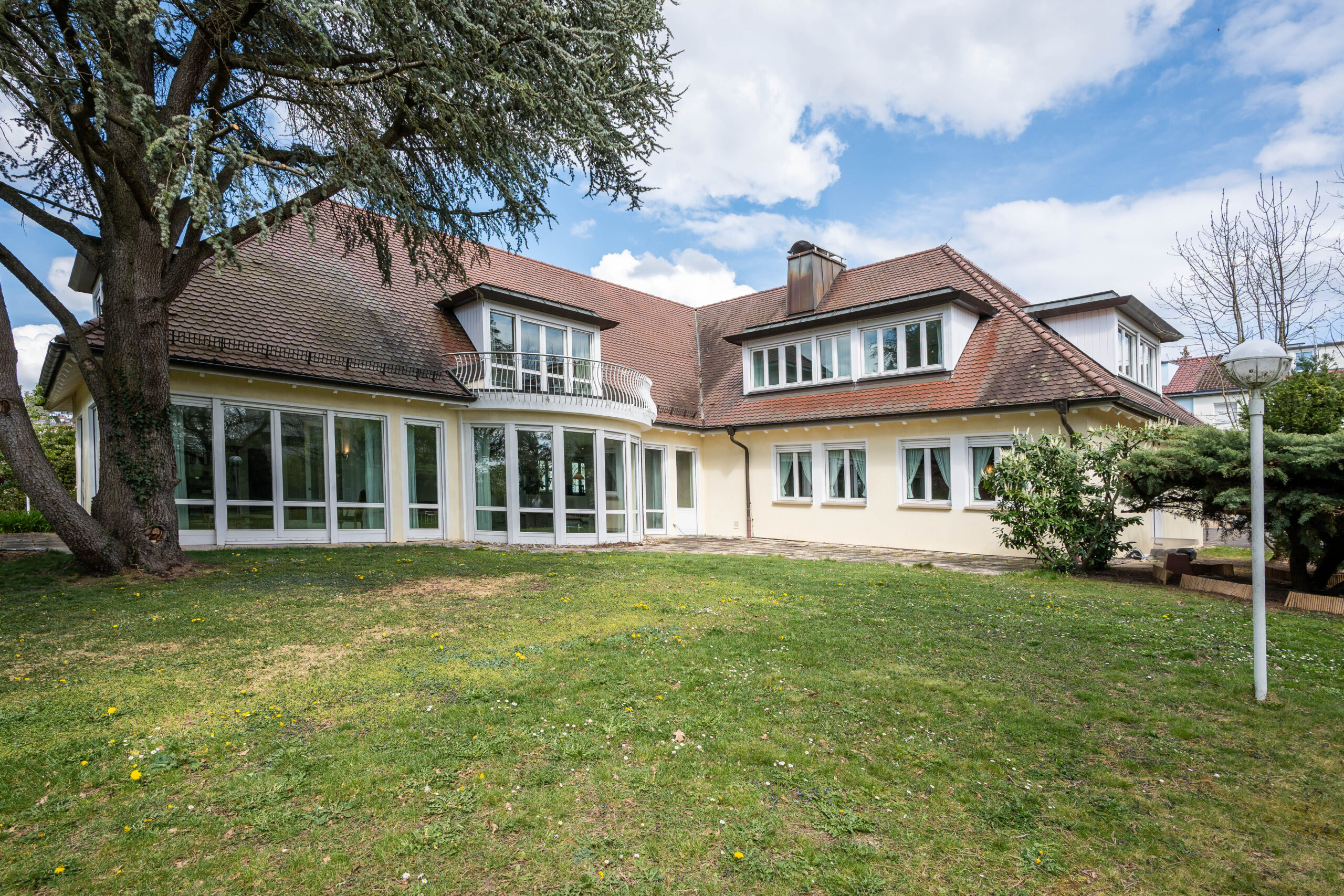 LUR2021_3432 | Villa – Bild 11