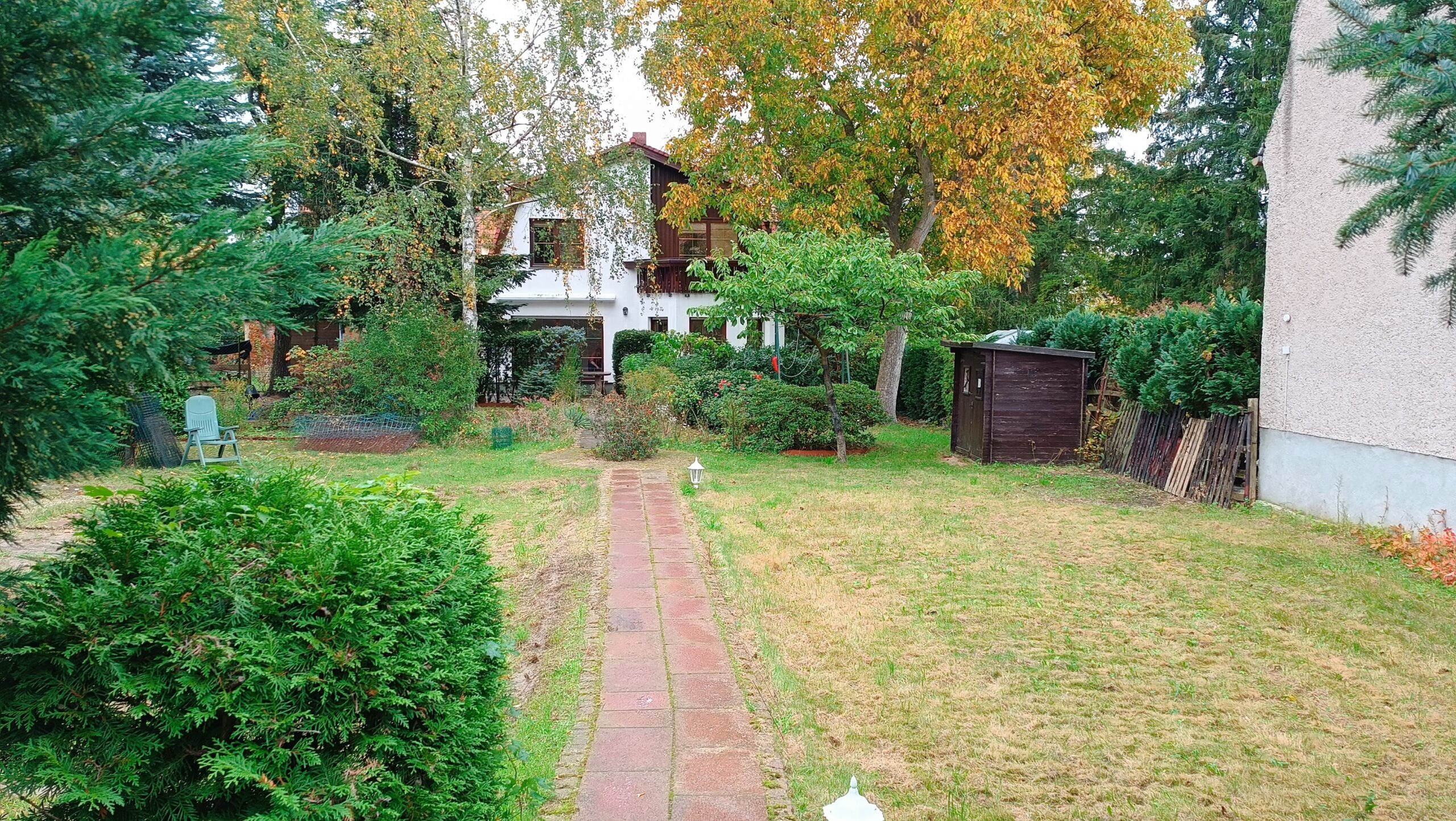 LUR2021_3467 | Garten / Park, Haus (EFH, DHH, Reihenhaus)