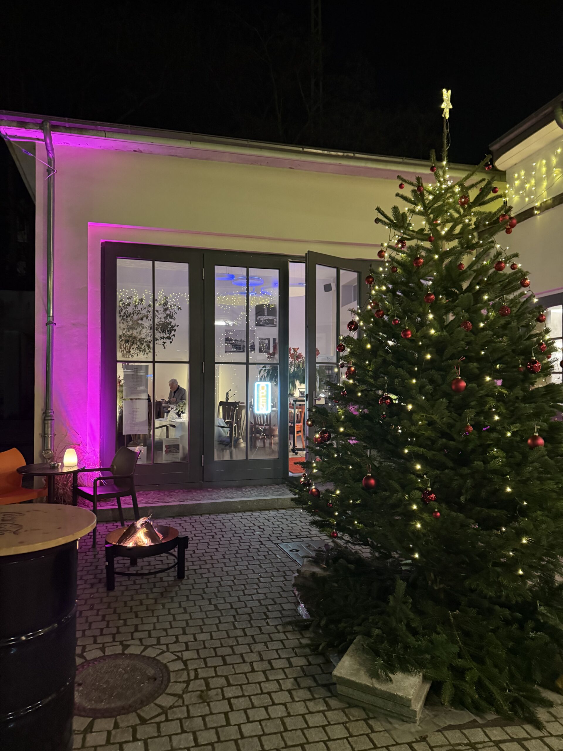 LUR2021_3468 | Cafe / Restaurant / Imbiss, Event-Location – Bild 6