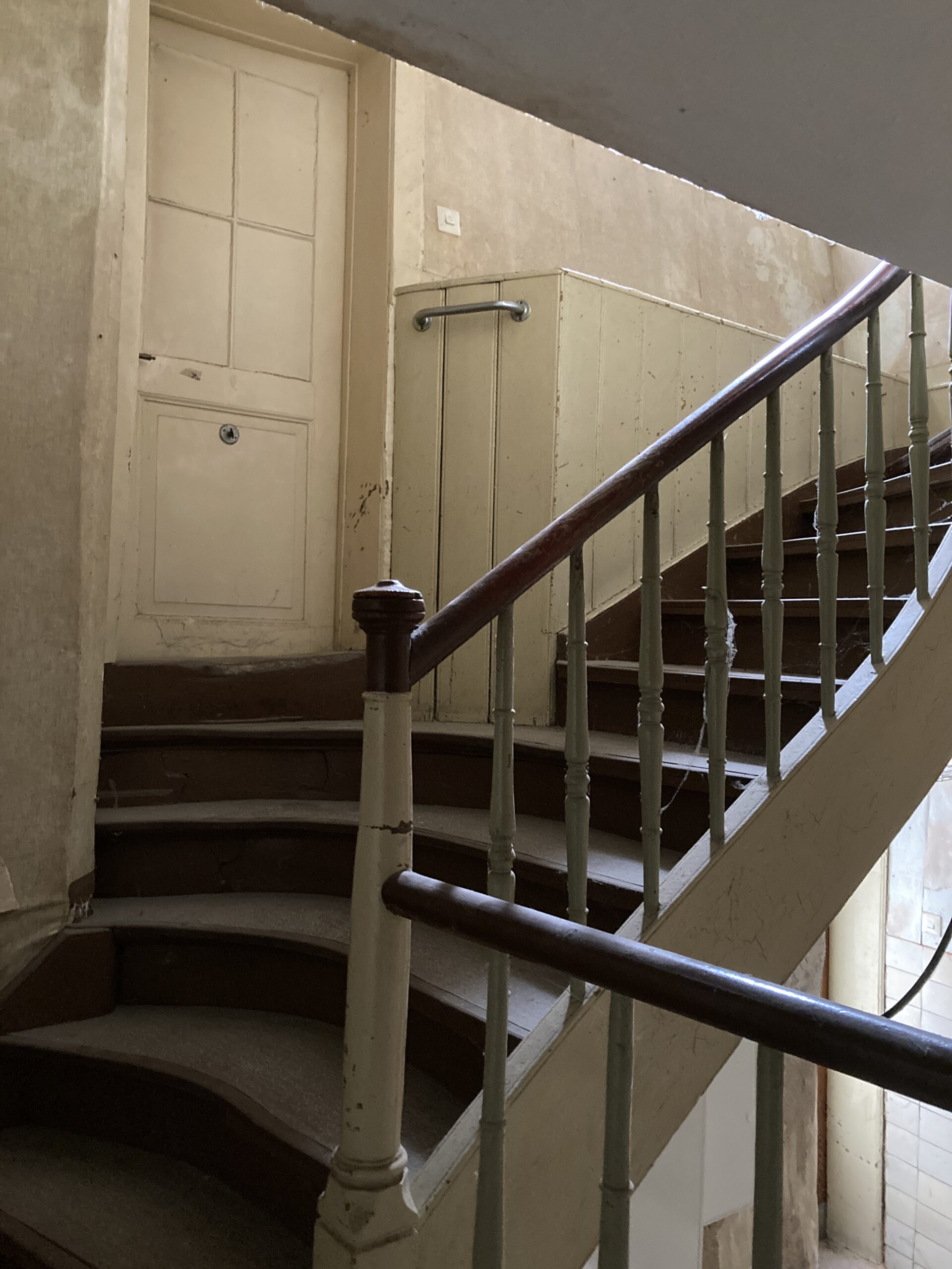 LUR2021_3487 | Haus (EFH, DHH, Reihenhaus), Ruine / Lost place, Wohnung (Altbau) – Bild 14