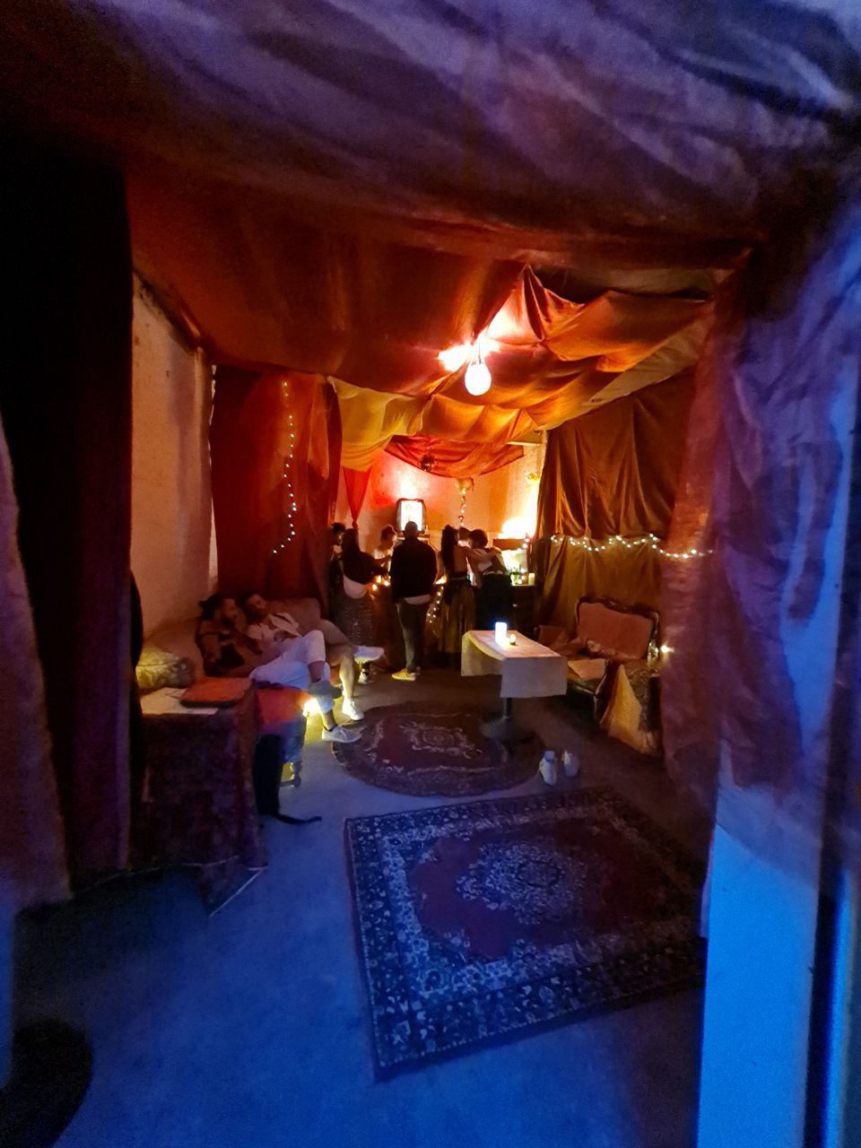 LUR2021_3471 | Bar / Klub / Disco, Cafe / Restaurant / Imbiss, Event-Location, Halle, Lagerhalle, Ruine / Lost place, Studio / Atelier – Bild 12